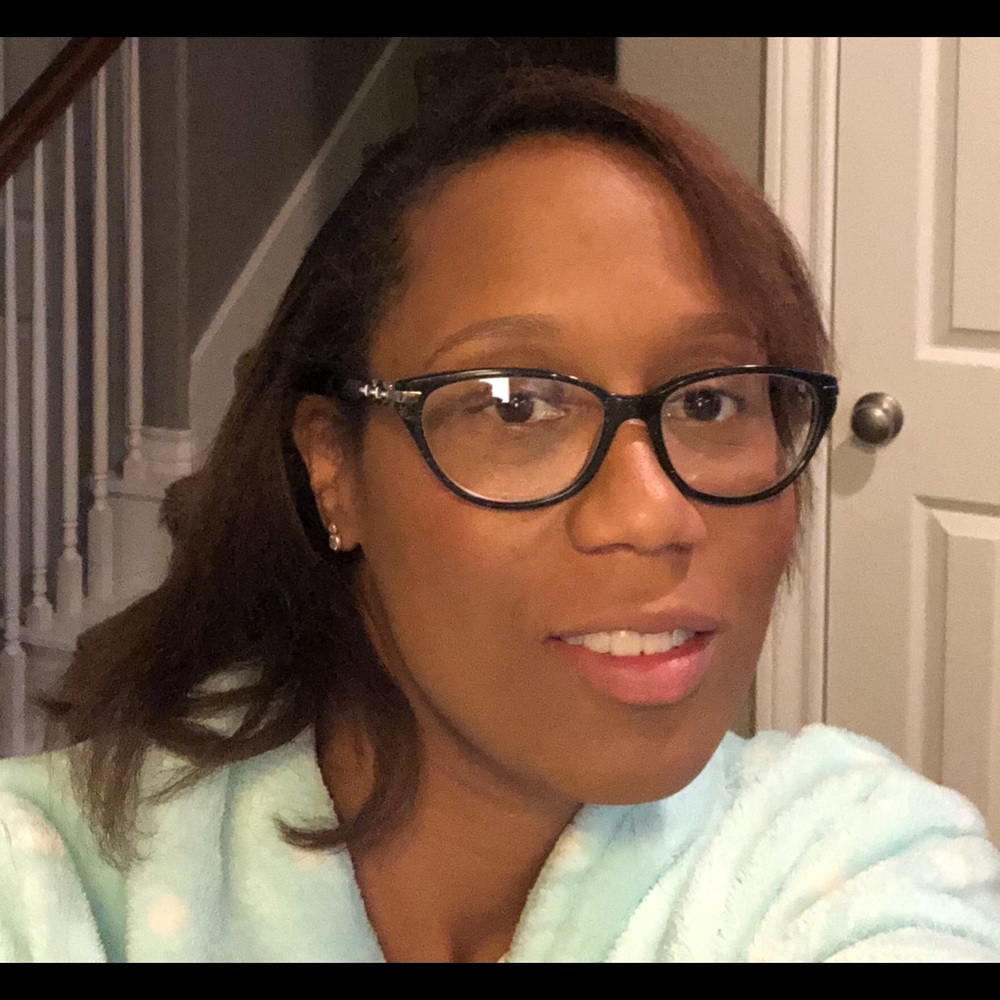 Meet your Posher, Tiffani